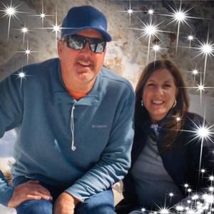 Meet your Posher, Dena